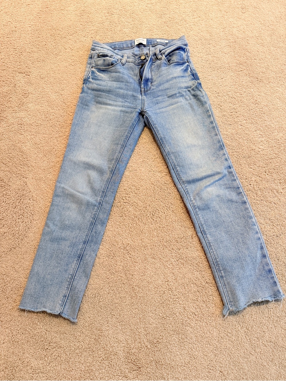 Kensie Midrise Straight-Leg Jeans